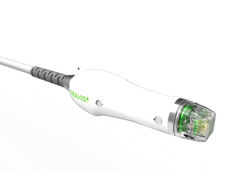 Handheld-Microneedling-RF-+-Fractional-CO₂-Laser